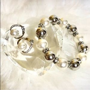 Bracelet & Earrings Set OS NWOT